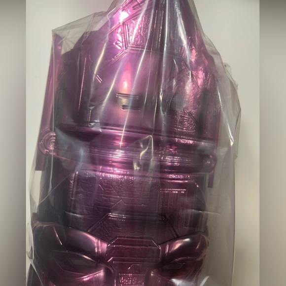 The Fantastic Four - Limited Edition Giant Galactus Popcorn Bucket w/ Lights - Picture 11 of 15